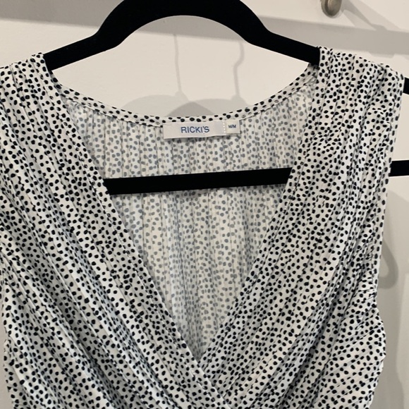 RICKI’S pleated polka dots top, black and white top size medium - Picture 3 of 5